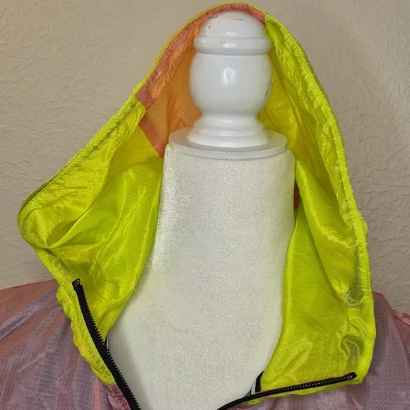 Nike Pink and‎ Yellow Hooded Vest Windbreaker Woman's Size S Colorblock Neon - Picture 3 of 12